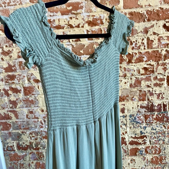 Seafoam Green Reformation Dress - Picture 7 of 7